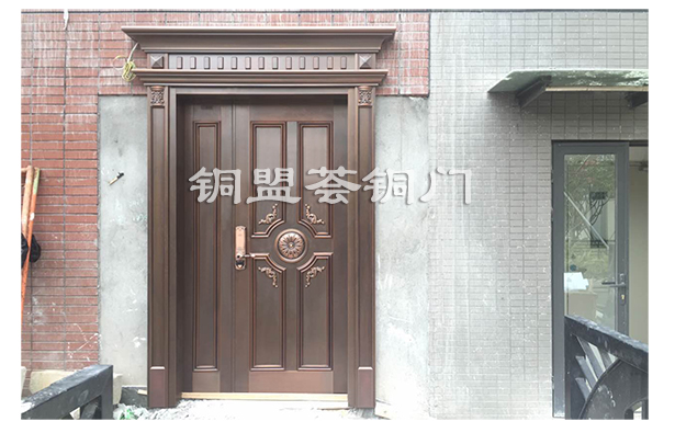 自身要求門檻高，銅門自然選得好，值！